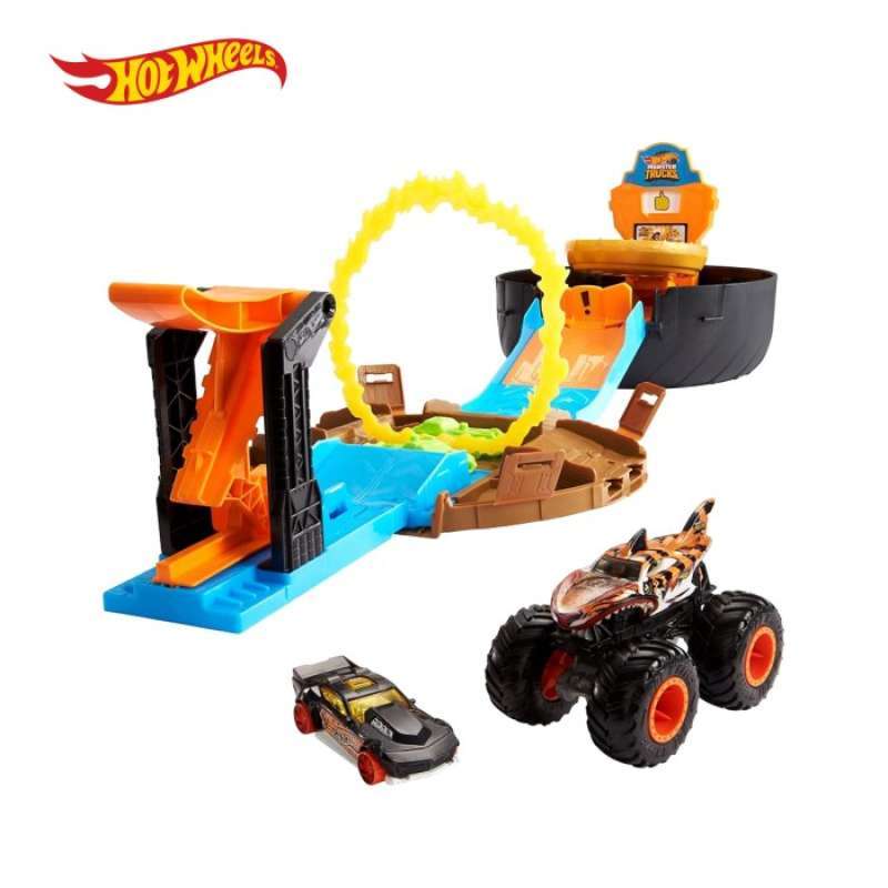 Promo Hot Wheels Monster Trucks Stunt Tire Play Set Mainan Trek Mobil Diskon Di Seller