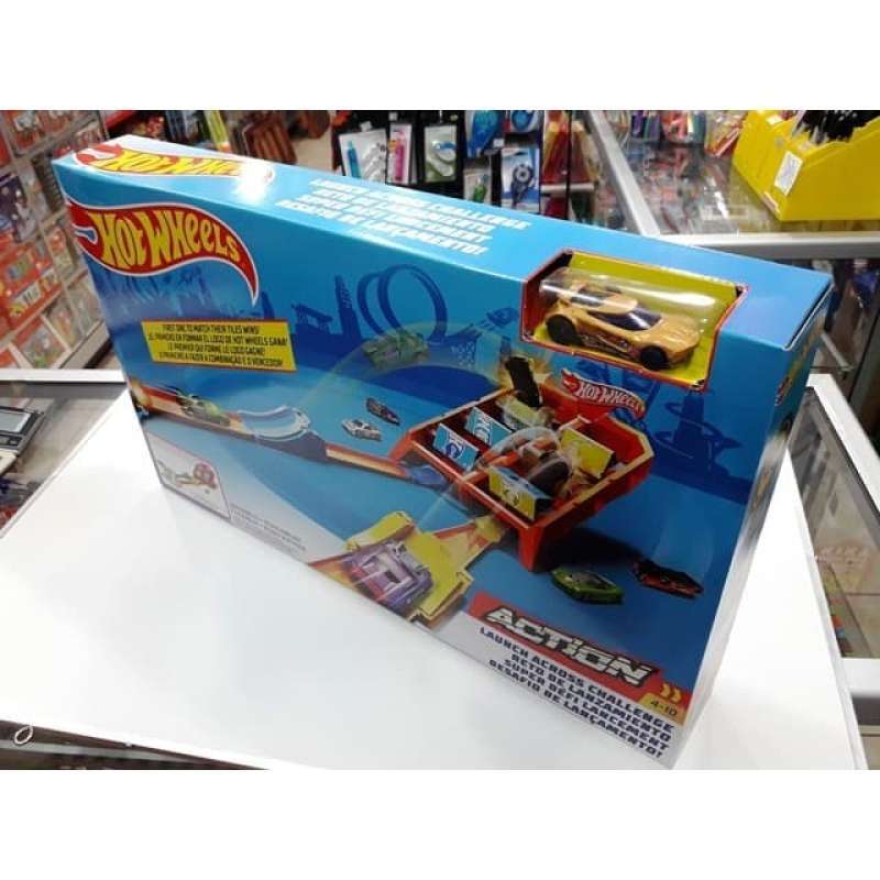 Promo Hot Wheels Track Launch Across Challenge Action Hotwheels