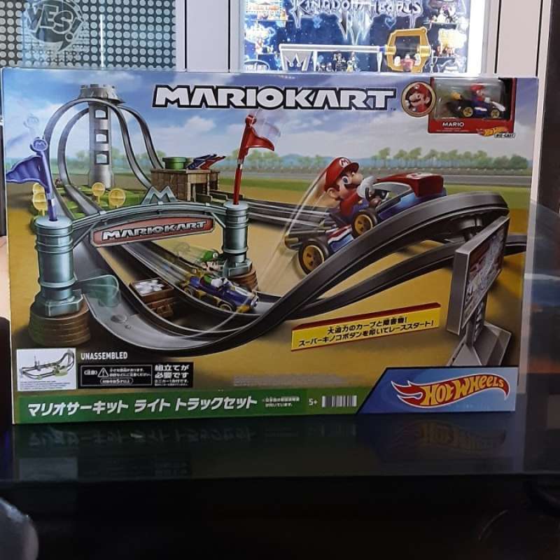 Promo Hot Wheels Mario Kart Circuit Track Set Mario Include Mario Diskon 23 Di Seller