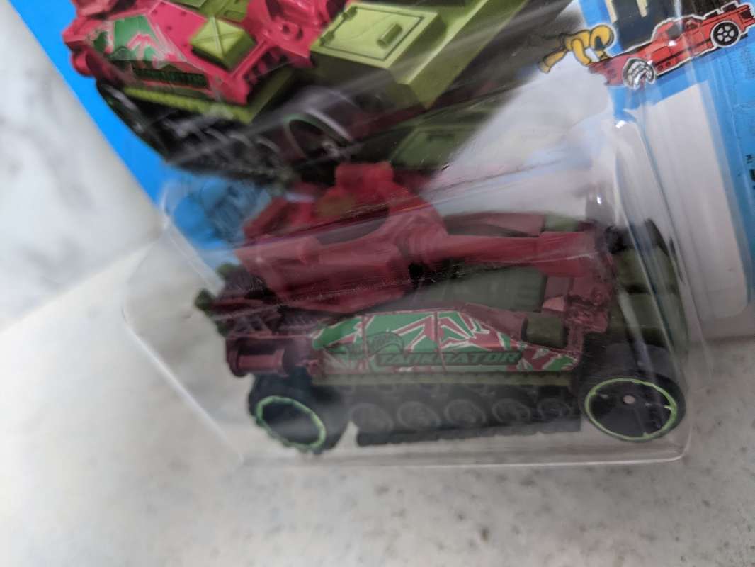 Jual Hot Wheels Tank Perang Tanknator Hijau Merah Hw Ride Ons Di Seller Kutakkutik Pulo Gadung