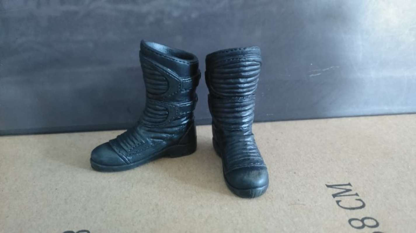 Promo Hot Toys Verycool Phicen Vts Duck Boots Diskon Di Seller Qairina Store Cengkareng