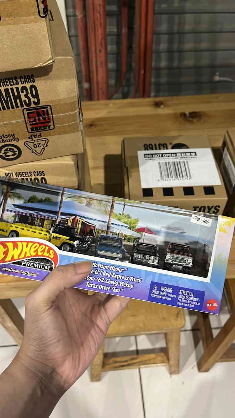 Jual Hot Wheels Diorama Horizon Hauler Sealed Hotwheels Di Seller Statisch Indonesia Cideng
