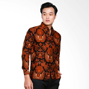 AWANA Modern Slim Fit Gurda Mardika Kemeja Batik Pria - Coklat AWANA Modern Slim Fit Gurda Mardika Kemeja Batik Pria - Coklat