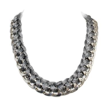 Shvana Raizel Kalung – Silver