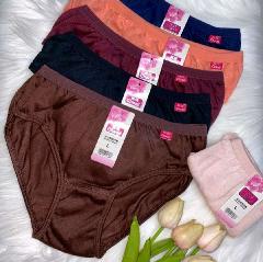 Porno onlayn ishqalab mushuk ustida Dik