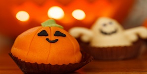 Bawa Suasana Halloween ke Rumahmu dengan 6 Resep Mudah (Tapi Seram) Ini!