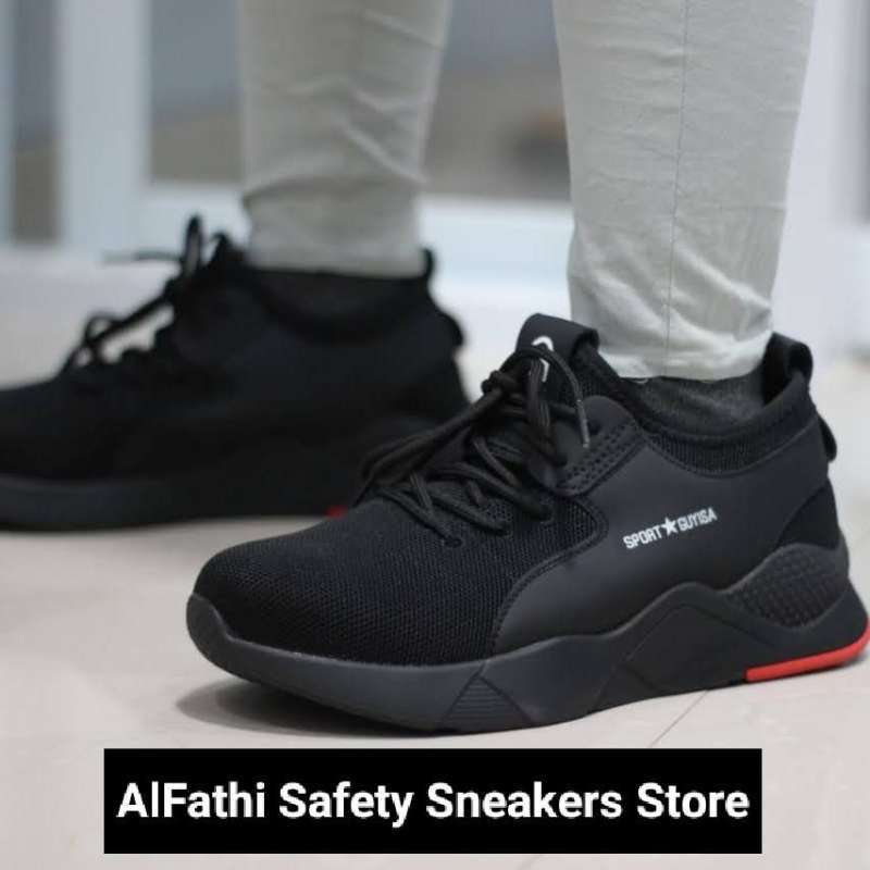 sepatu sneakers safety