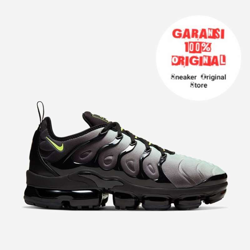 new vapormax plus men