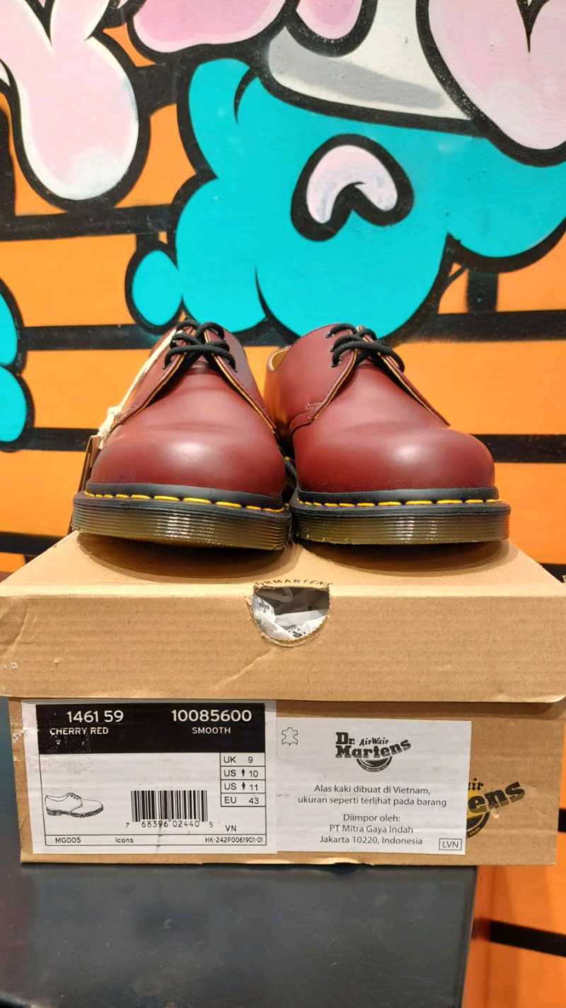 Jual Dr. Martens 3 Eye Shoe Sepatu Pria Cherry Red Smooth 1461