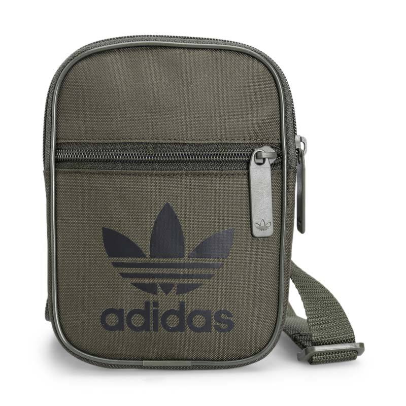 Adidas dv2407 sales