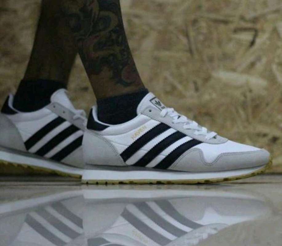 Jual ADIDAS HAVEN WHITE BLACK ORIGINAL MADE IN INDONESIA 41 di