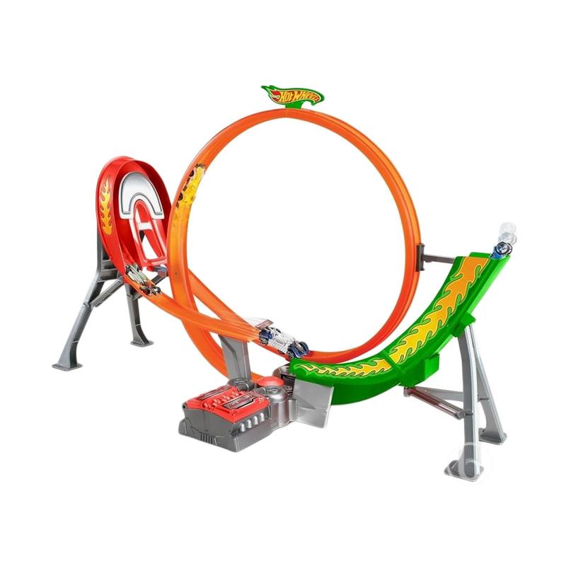 hot wheels speed chargers figure 8 raceway