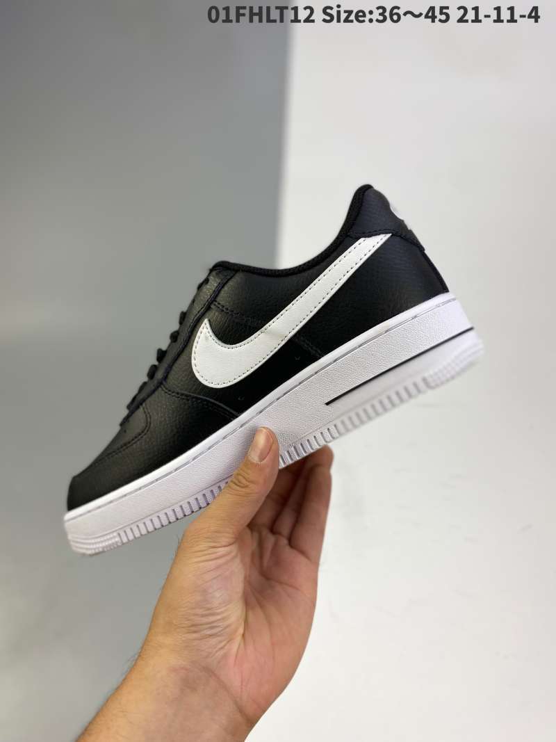 ct7724 nike