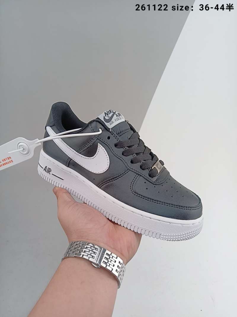 nike grey colour