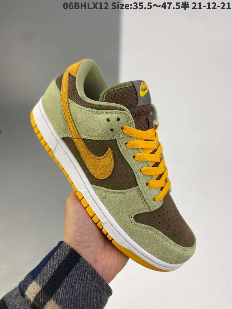 light brown nike dunks