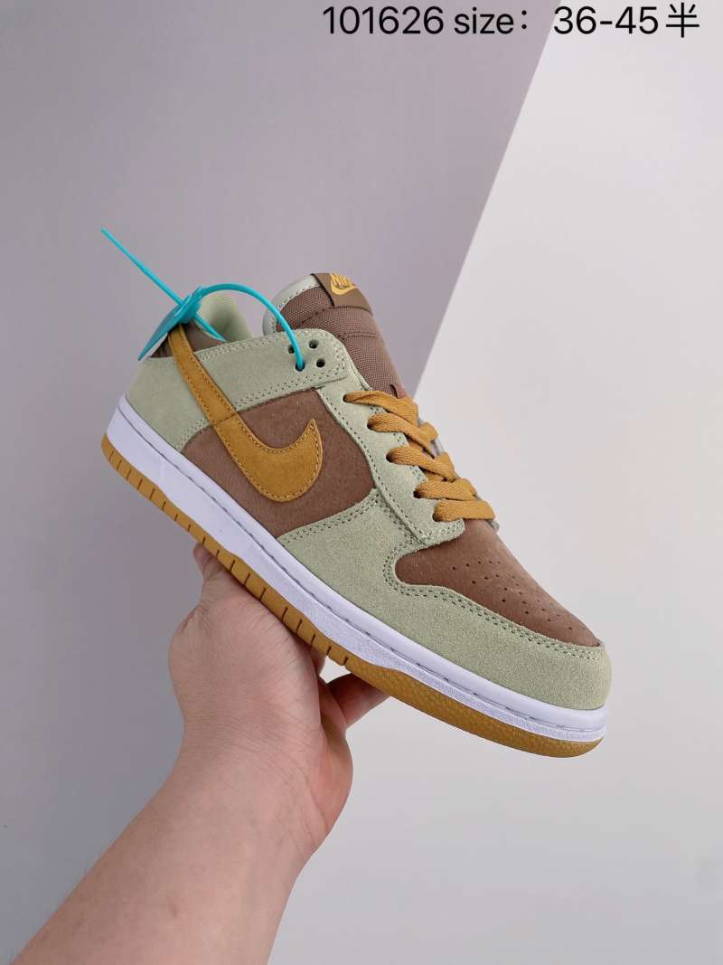 nike dunk white and orange