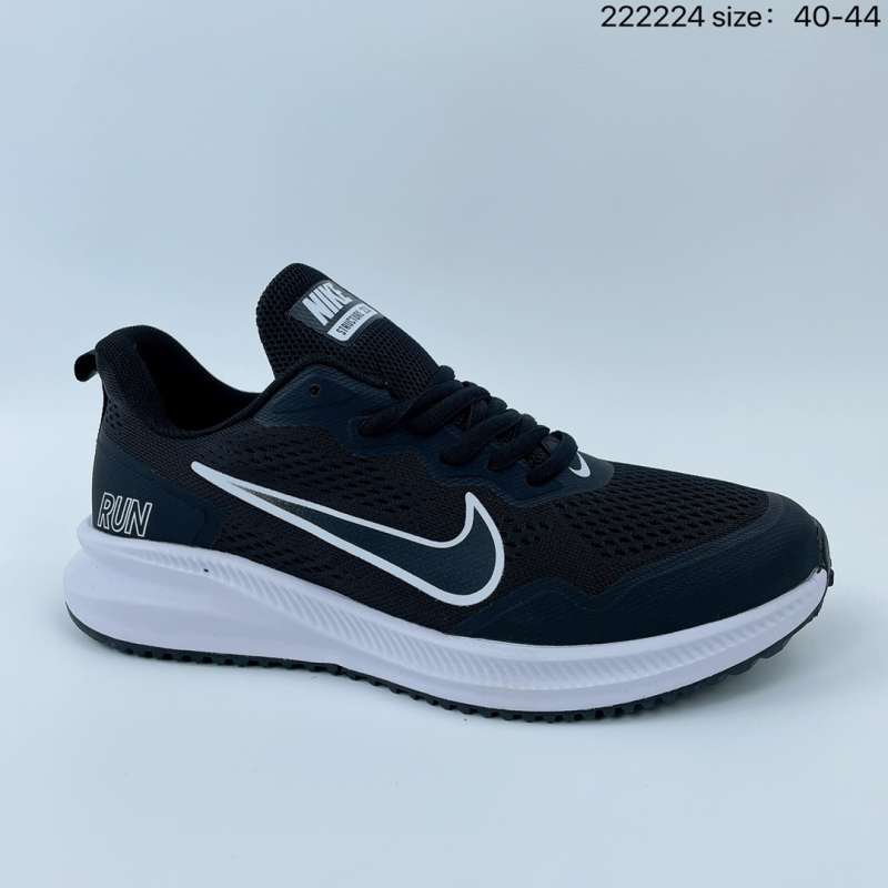 running shoes size 10