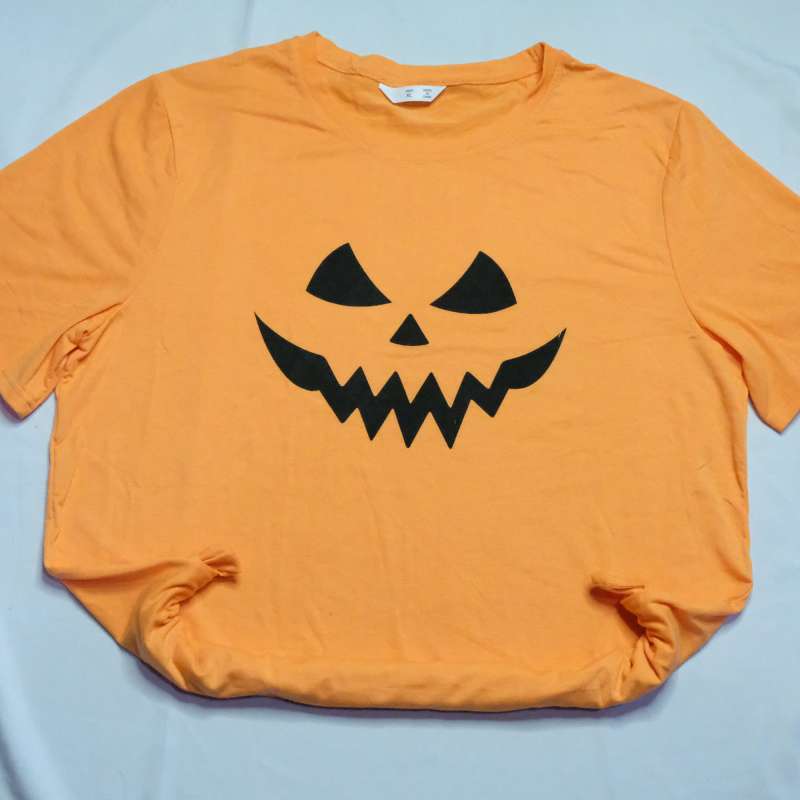 SHEIN Halloween Print Drop Shoulder Tee 