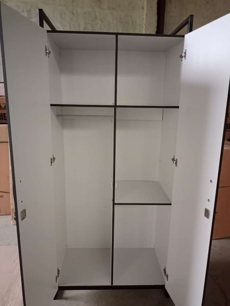 lemari pakaian 2 pintu rangka besi