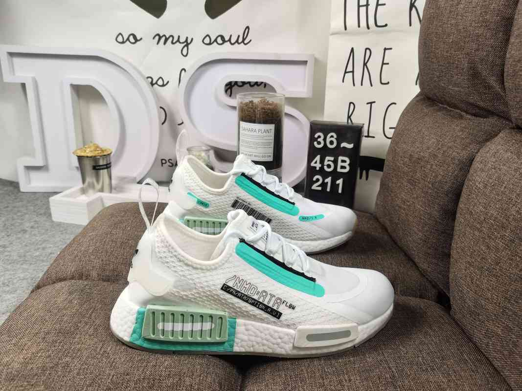Jual Adidas NMD R1 Men Women Sports 