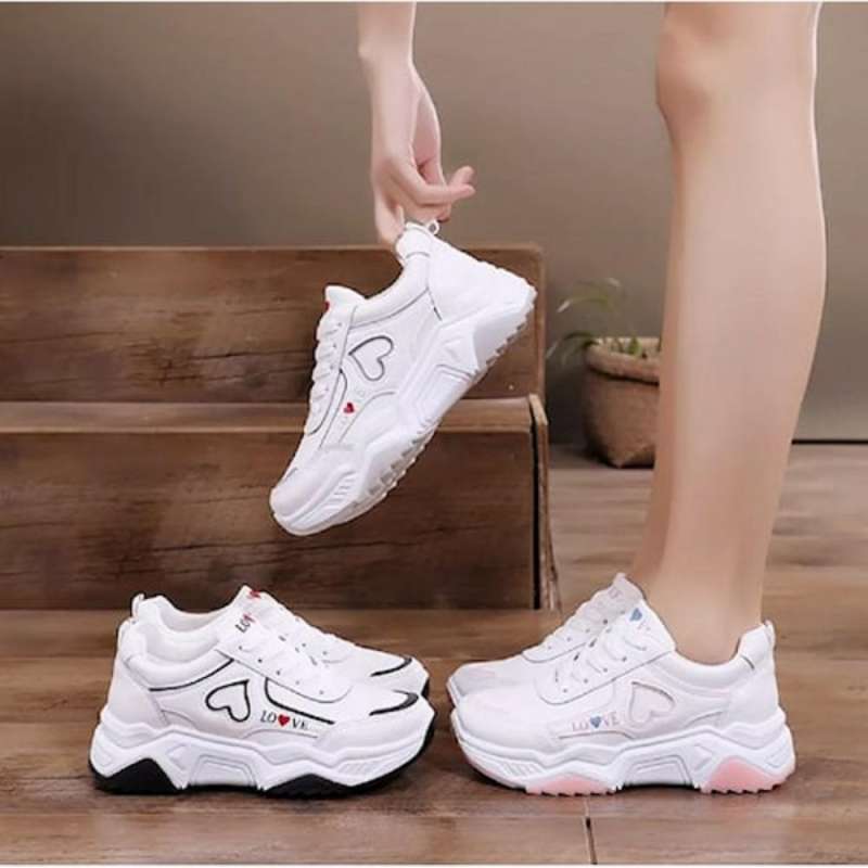 Sepatu sneakers hotsell kets
