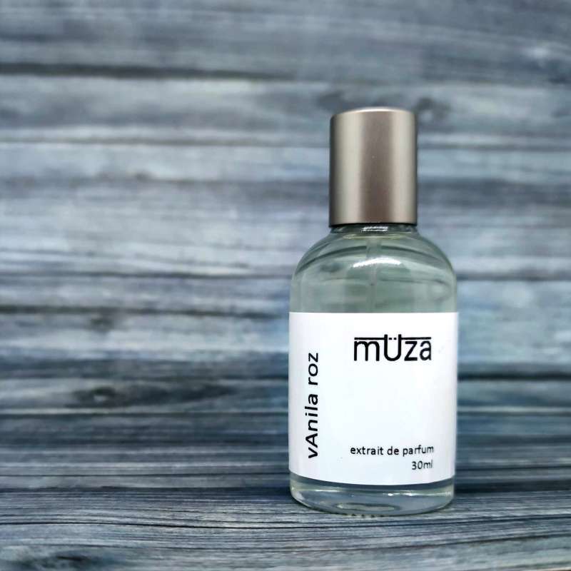 Parfum oud wanita 2025
