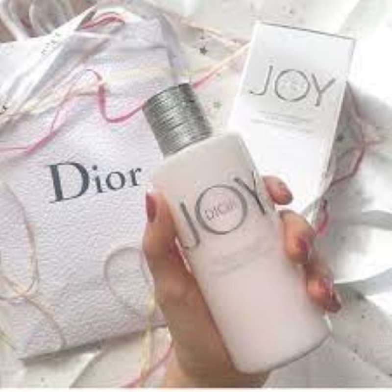 Promo DIOR JOY MOISTURIZING BODY LOTION 200 ML Diskon 24 di