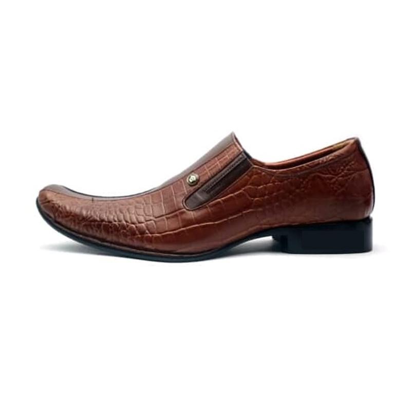 Jual Gianni Versace Shoes Z Sepatu Formal Pria Brown Online Februari 2021 Blibli
