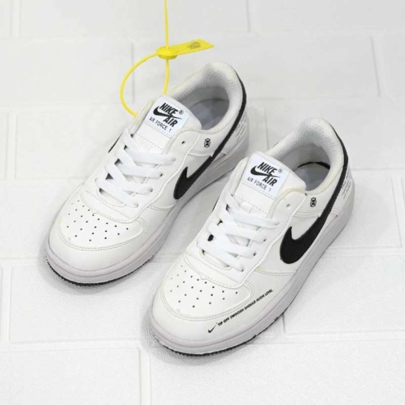 tali sepatu nike air force 1