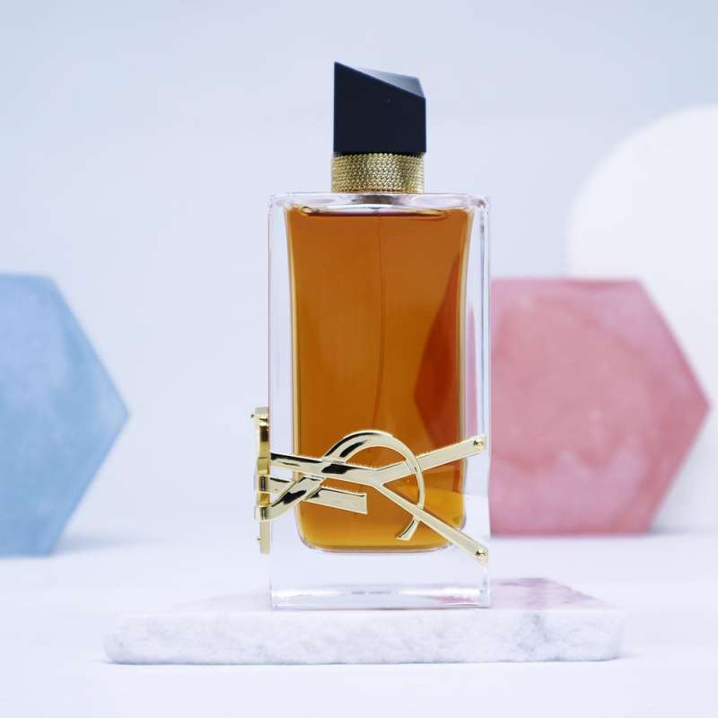 Ysl intense sales woman