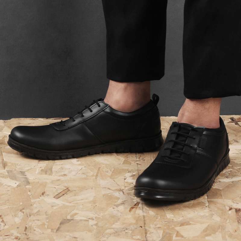 Jual Sepatu Pantofel Casual Formal Pria Like Sneakers Hitam D098