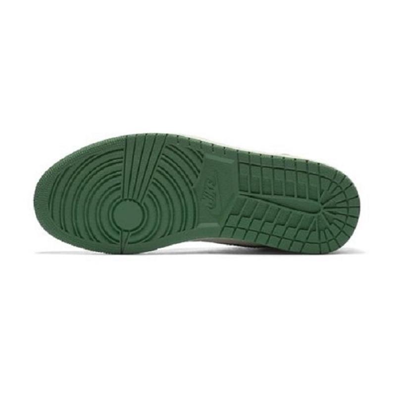Jual Nike Air Jordan 1 Retro High Pine Green Sepatu Sneakers Pria Online November 2020 Blibli