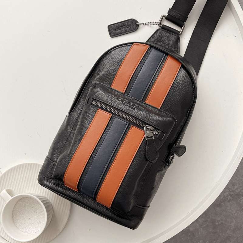 Coach chest best sale bag original