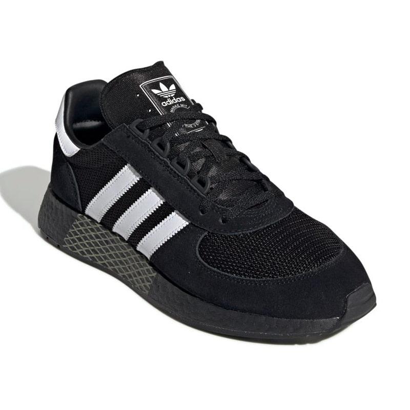 Jual adidas Originals Marathon Tech Shoes Sepatu Olahraga Unisex [EE4923]  Online November 2020 | Blibli