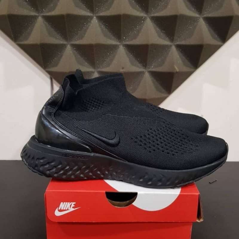 Rise react triple black shop