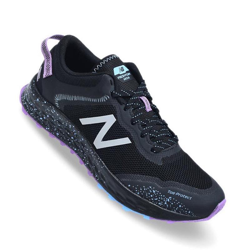 Jual New Balance Arishi Trail Women s Running Shoes BLACK 6 di