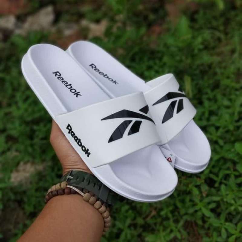 Harga sandal deals reebok