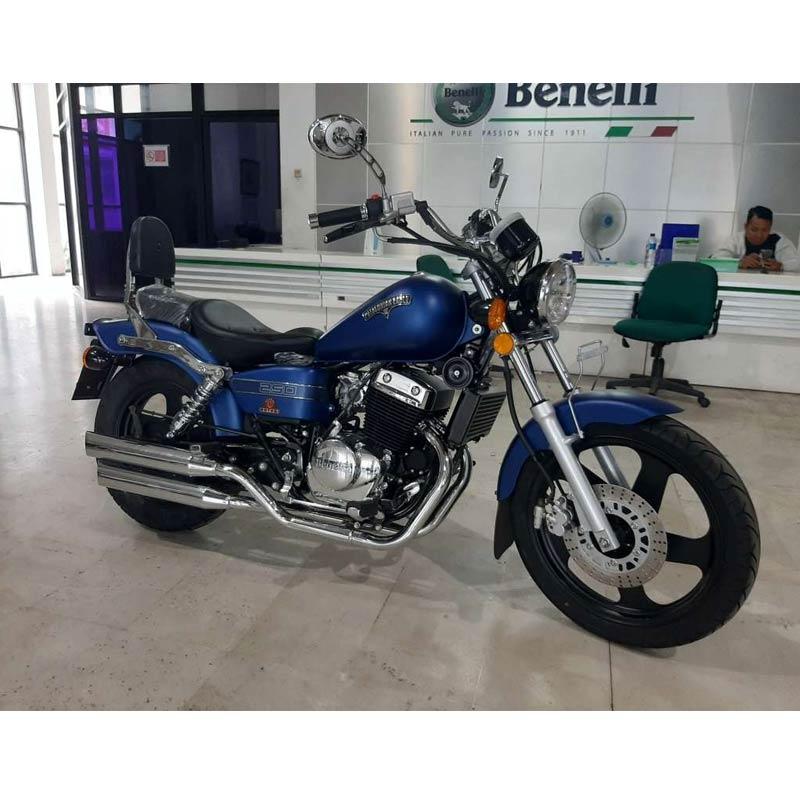 Jual Benelli Patagonian Eagle 250 Sepeda Motor Vin 2020 Otr Surabaya Online November 2020 Blibli