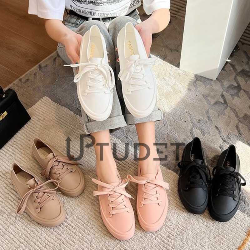 Model sepatu jelly shoes shop