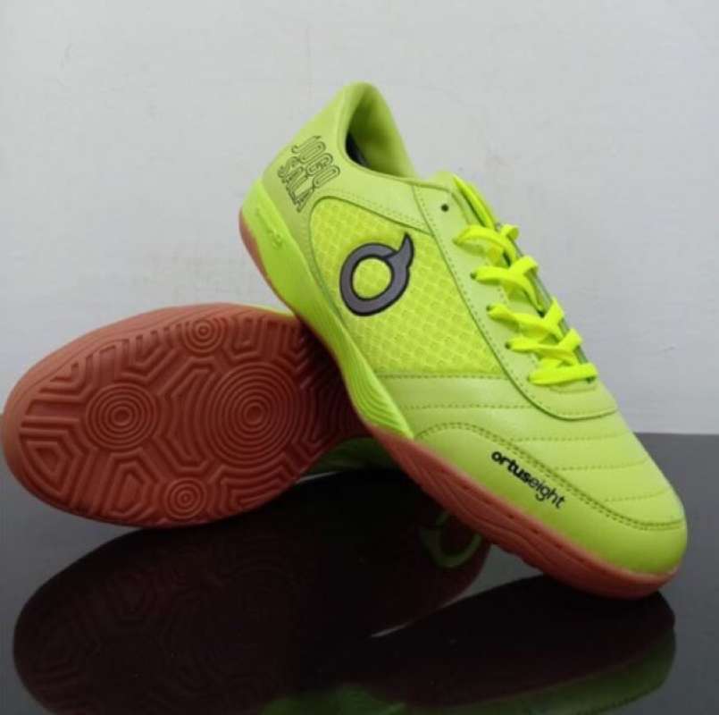 Jual Ortuseight Jogosala Graffity Sepatu Futsal Murah Juni 2020 Blibli Com