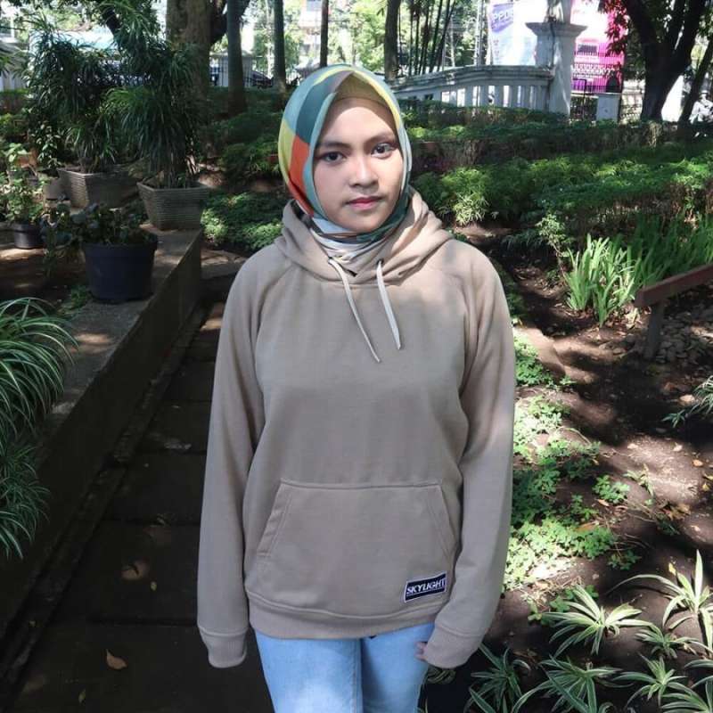 Sweater hoodie wanita store polos