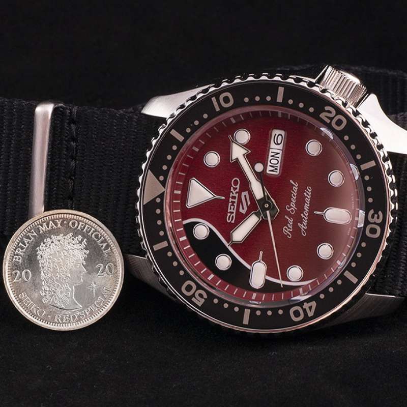 Jual Seiko 5 Sports Brian May Limited Edition Jam Tangan Pria Srpe83k1 Online September 2020 Blibli Com