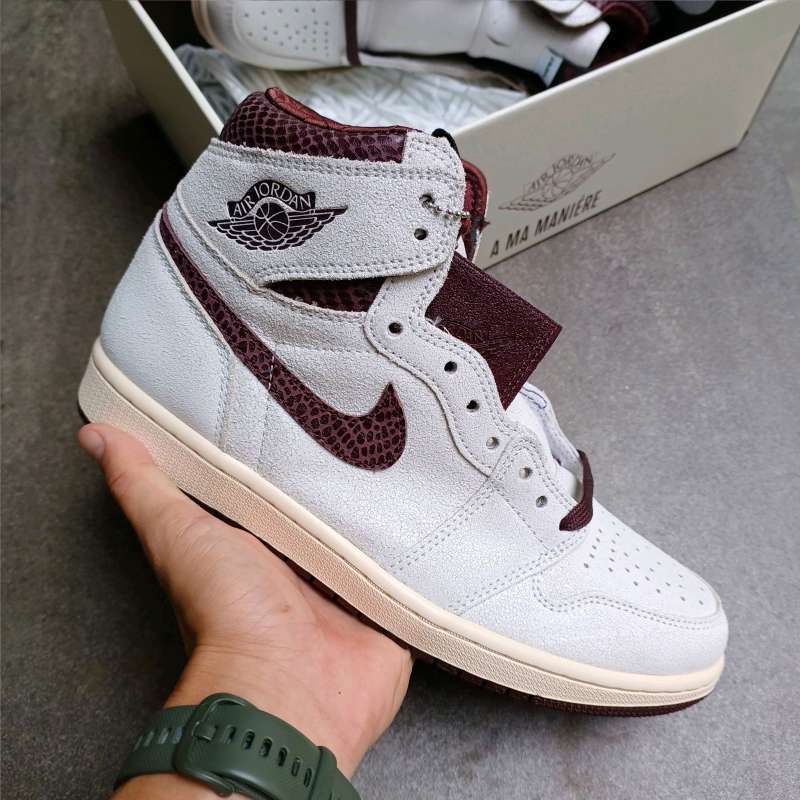 Jual Air Jordan 1 Retro High Og A Ma Maniere Di Seller Forbs