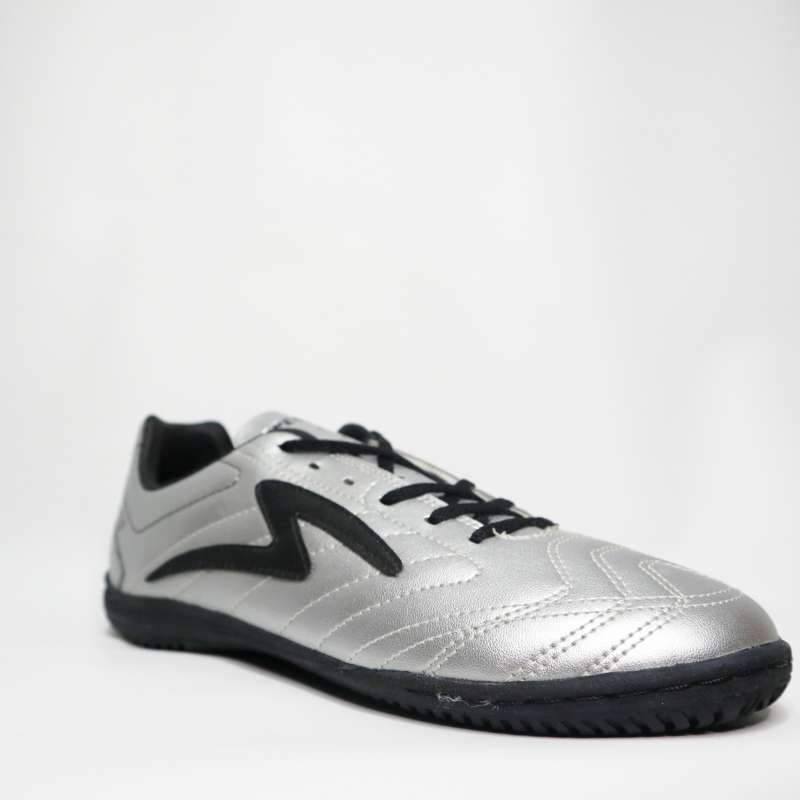 Jual Specs Ares 19 In Silver Black 401005 Sepatu Futsal Original Online November 2020 Blibli Com