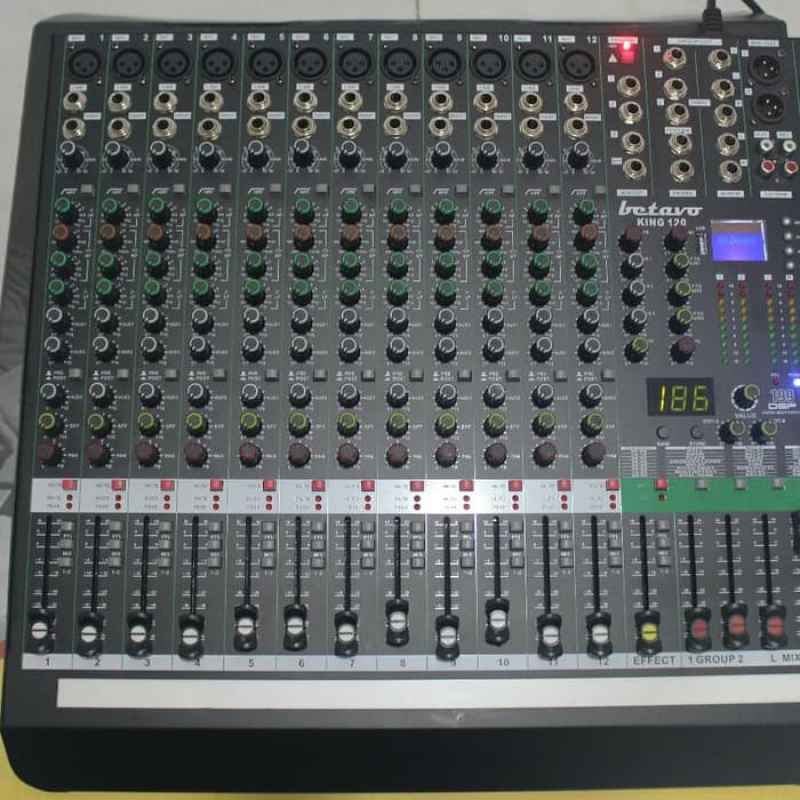 Jual Mixer Audio 12 Channel Betavo King 1 Vocal Effect Dsp Hitam Di Seller Sumber Maju Elektronic Kota Jakarta Pusat Dki Jakarta Blibli