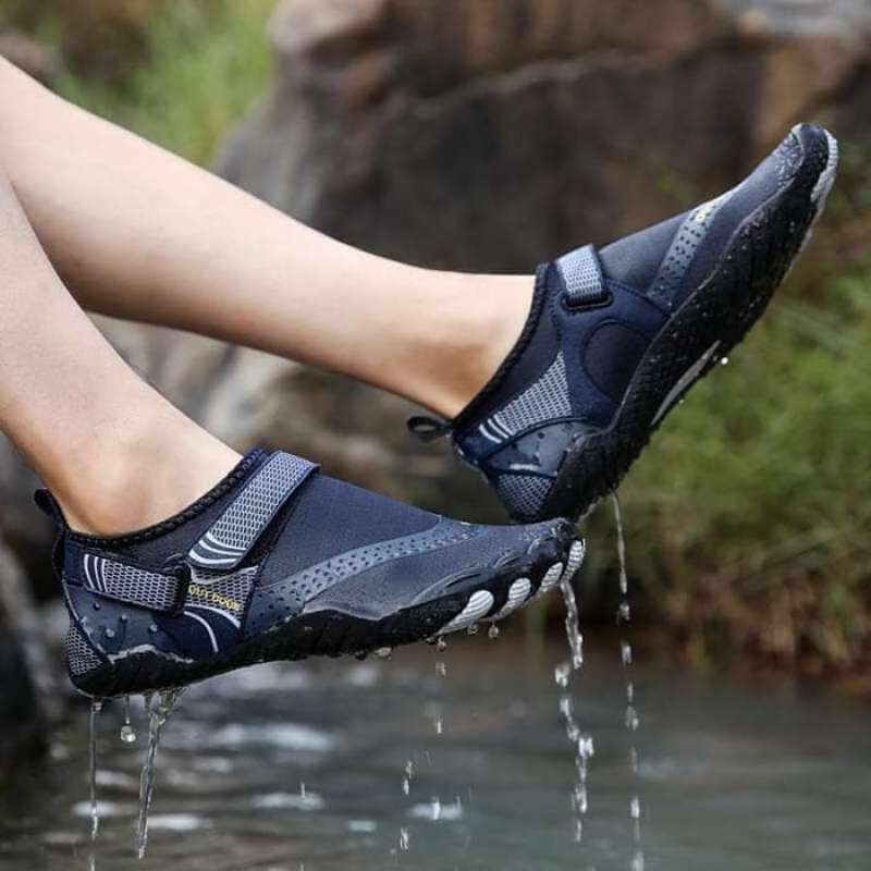 Sepatu Pantai adalah Tren Fashion Musim Panas Baru
