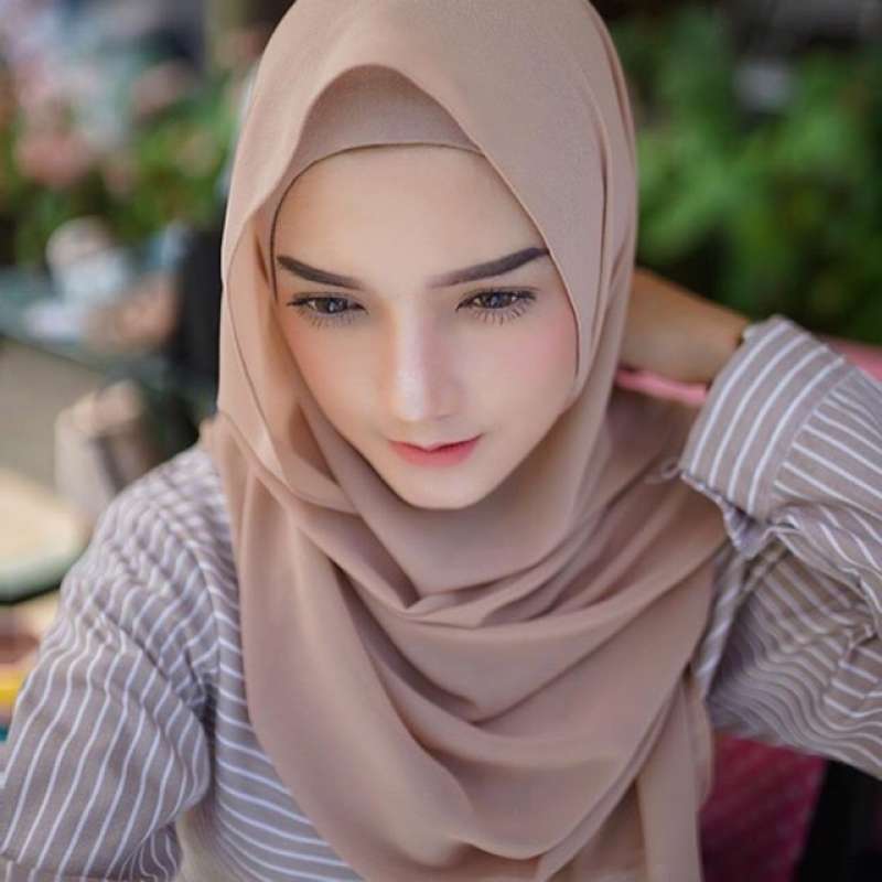 Jual Hijab Instan Terlaris Pashmina Sabyan Pashmina Instan Diamond Pashmina Basic 75 X 150 Cm Online Mei 2021 Blibli