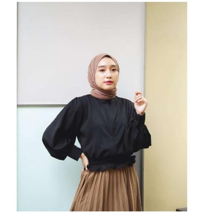 Jual Baju Fashion Atasan Blouse Wanita Muslim Katlina Online April 2021 Blibli