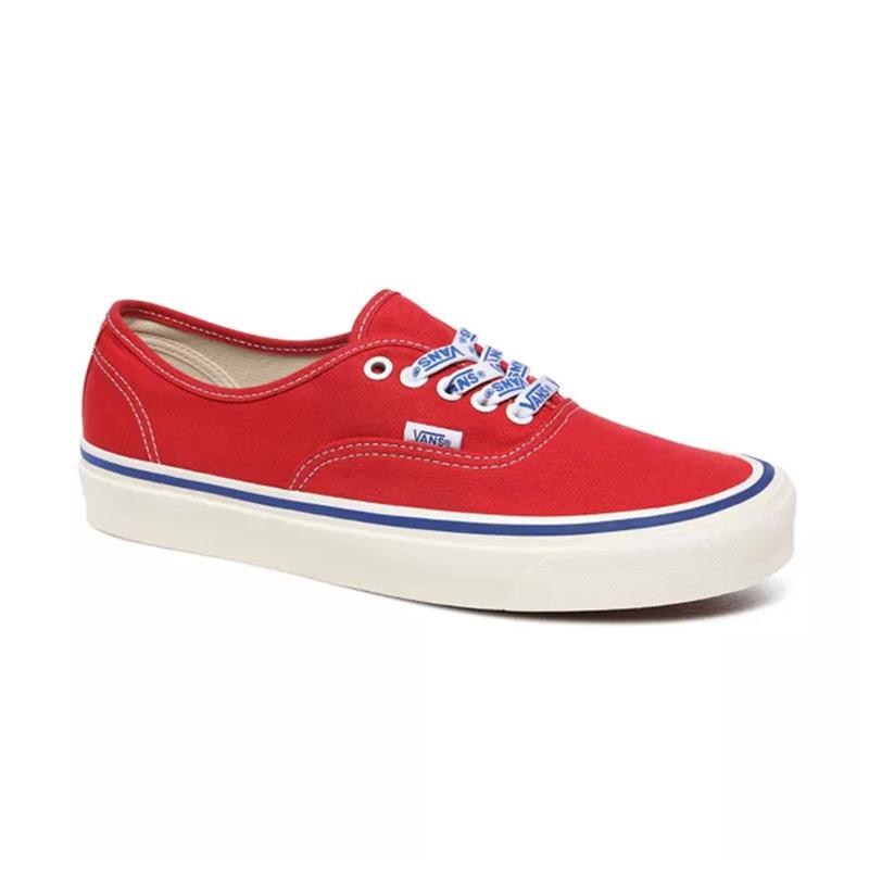red vans with laces