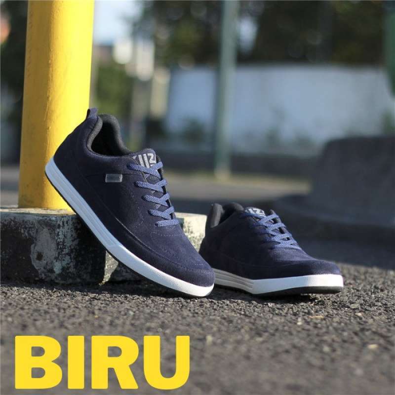 Sneakers original 2025 murah